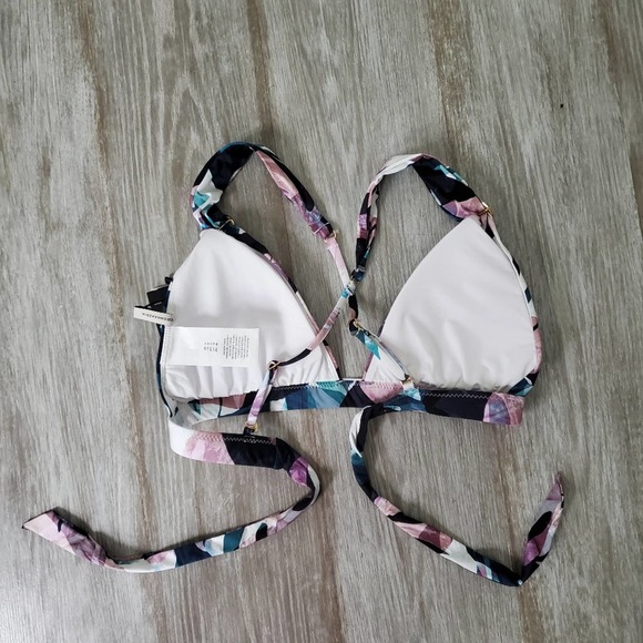 BCBGMAXAZRIA Bikini Two Piece Set NWOT - Picture 3 of 6